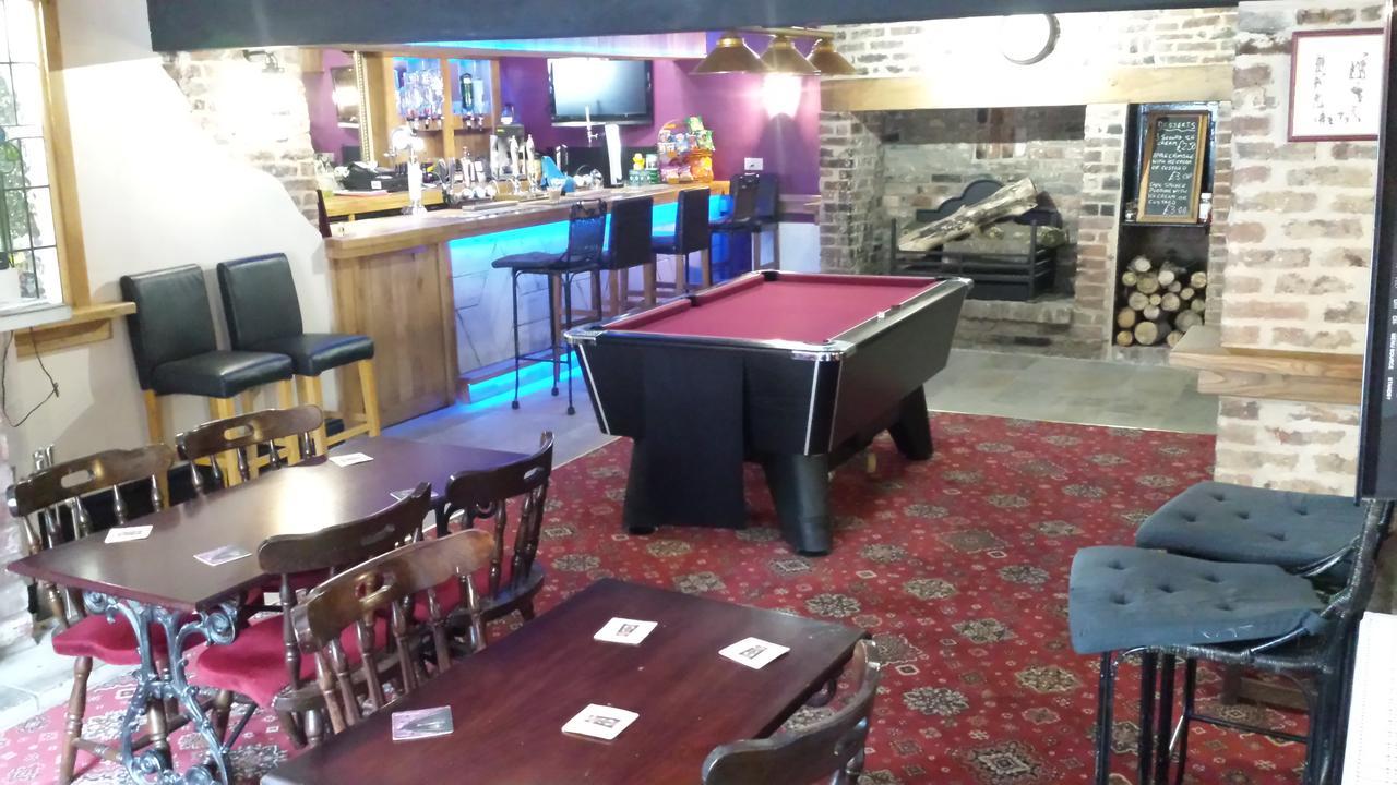 The Cabin Saracens Head 查珀尔圣伦纳兹 外观 照片
