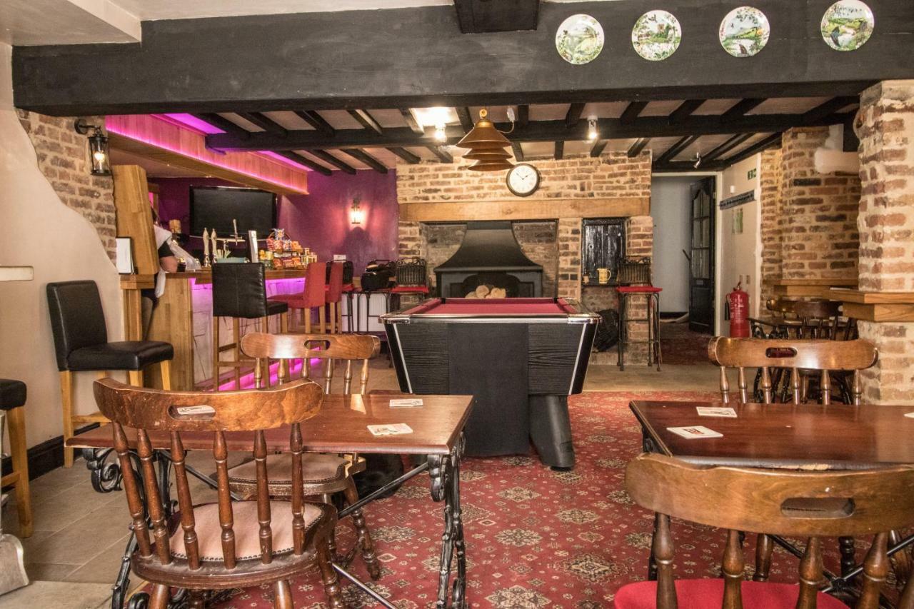 The Cabin Saracens Head 查珀尔圣伦纳兹 外观 照片